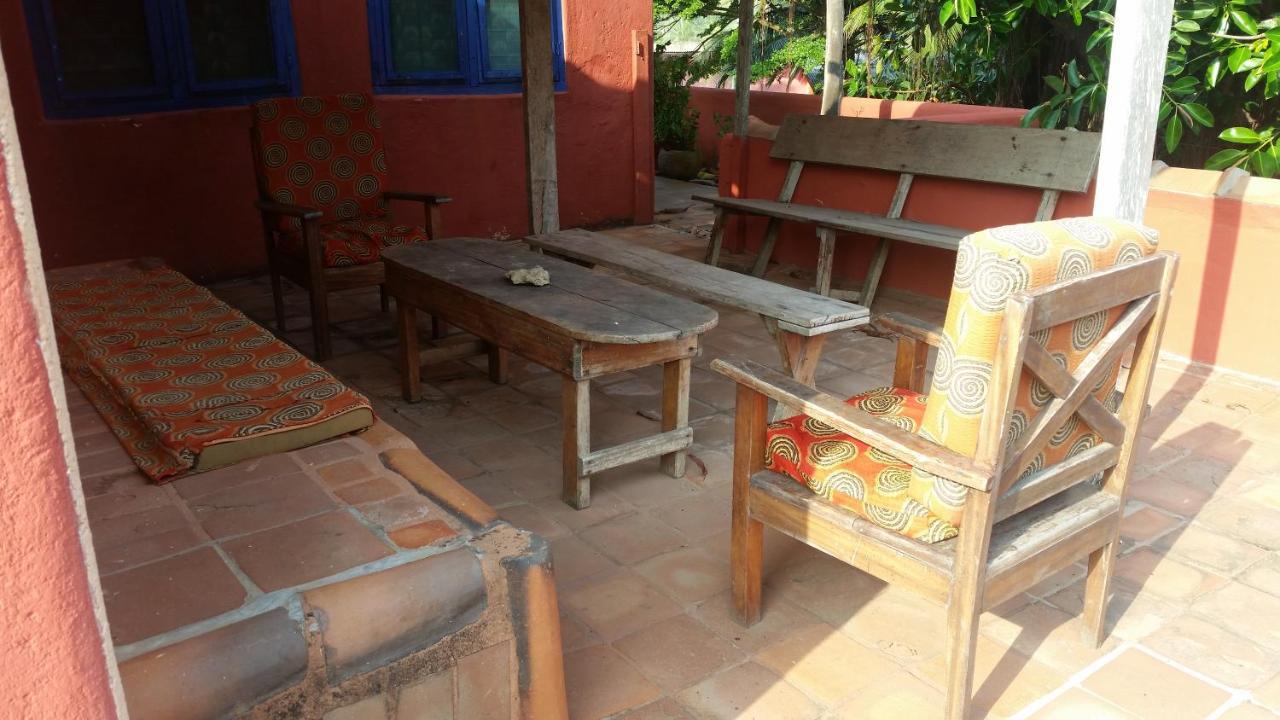 Big Milly's Backyard Otel Kokrobite Dış mekan fotoğraf