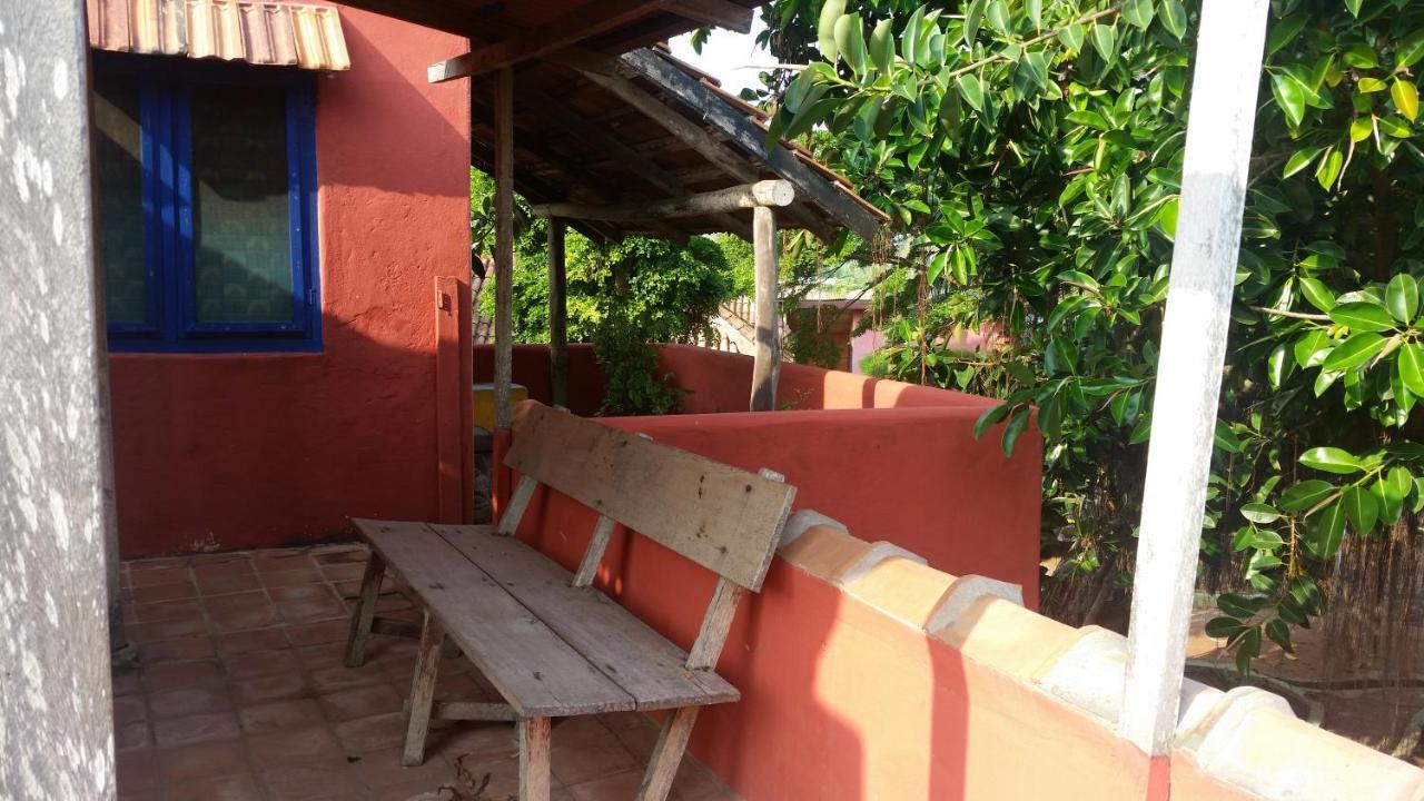 Big Milly's Backyard Otel Kokrobite Dış mekan fotoğraf
